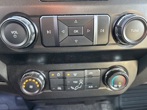 Used 2019 Ford F550 4x4 Regular Cab Super Duty image 15