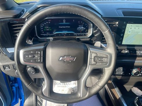 Used 2025 Chevrolet Silverado 1500 RST AWD/4WD image 18