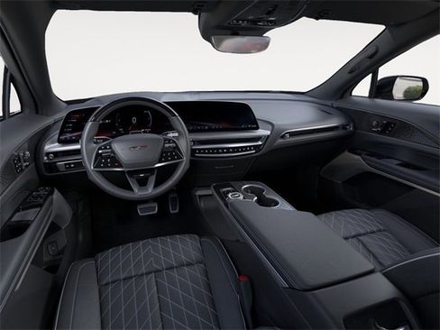New 2026 Cadillac Lyriq V image 15