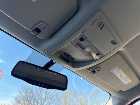 Used 2013 GMC Sierra 1500 SLT w/ SLT Convenience Package image 22