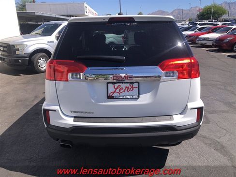 Used 2017 GMC Terrain SLE FWD image 7