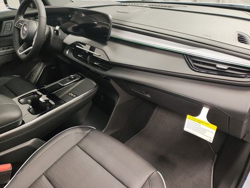New 2026 Buick Enclave Sport Touring w/ Power Package image 8