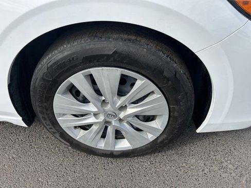 Used 2024 Nissan Sentra S image 42