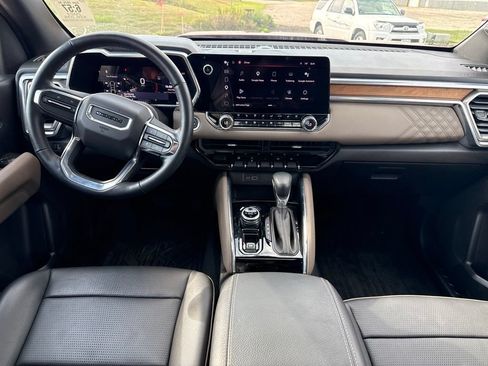 Used 2023 GMC Canyon Denali AWD/4WD image 11
