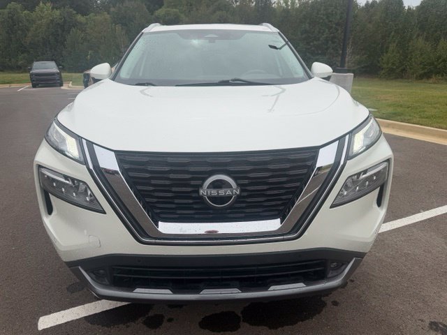 Used 2022 Nissan Rogue SL w/ SL Premium Package FWD image 3