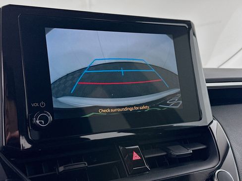 Used 2024 Toyota Corolla LE image 21