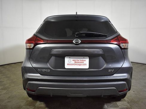 Used 2021 Nissan Kicks SV image 5