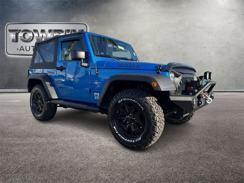 Used 2016 Jeep Wrangler Sport image 2