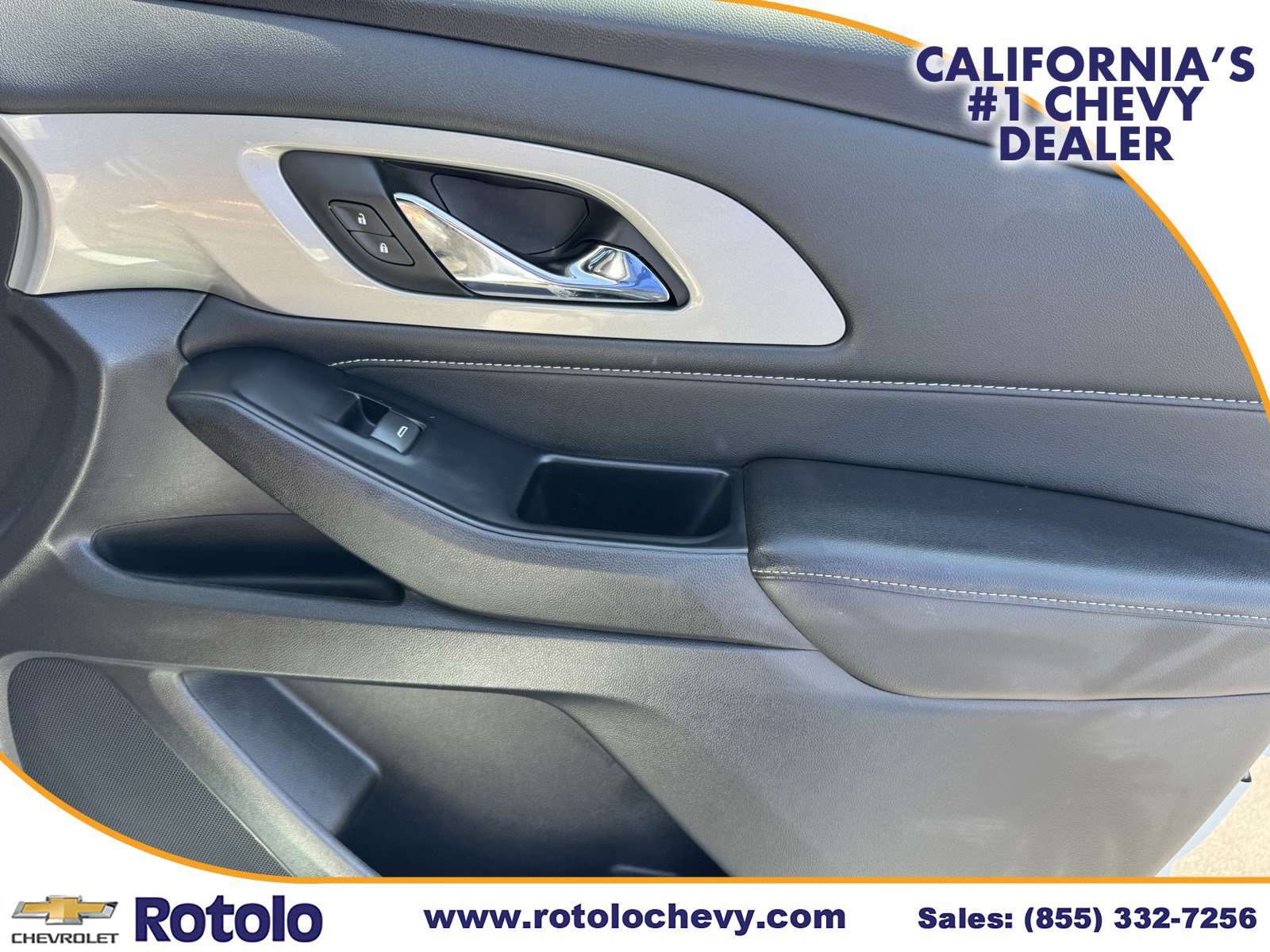 Used 2022 Chevrolet Traverse LT w/ LPO, Floor Liner Package FWD image 9