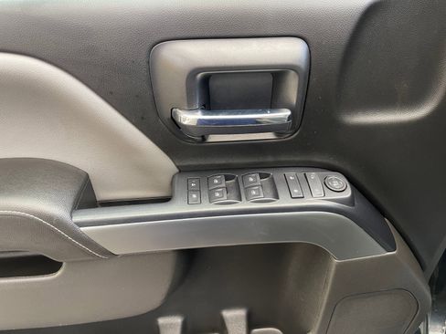 Used 2018 Chevrolet Silverado 1500 LT w/ All Star Edition image 13