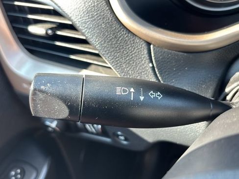 Used 2016 Jeep Cherokee 75th Anniversary FWD image 19