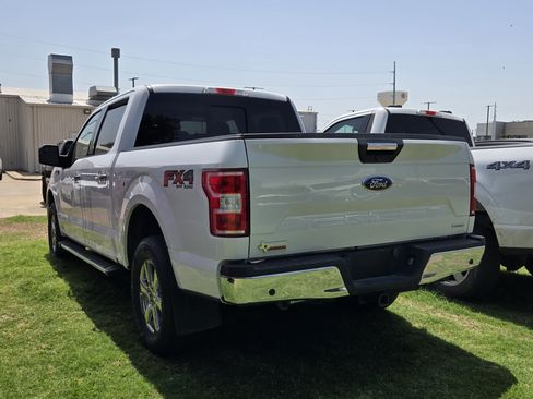 Used 2020 Ford F150 XLT w/ Equipment Group 302A Luxury AWD/4WD image 4