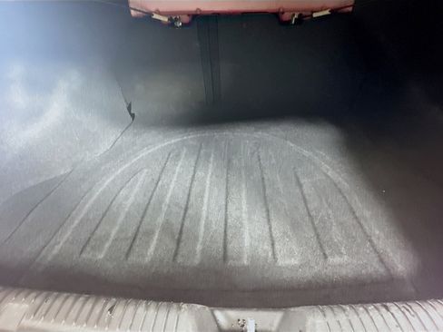 Used 2016 Hyundai Elantra Limited image 28