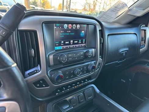 Used 2018 GMC Sierra 1500 Denali w/ Denali Ultimate Package image 22