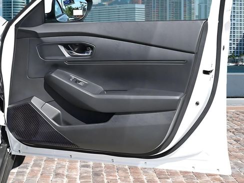 New 2025 Honda Accord LX image 11