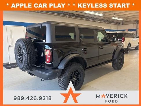 New 2026 Ford Bronco Badlands image 4