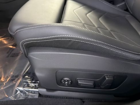 Used 2026 BMW 228i w/ Premium Package FWD image 14