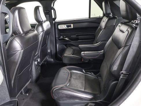 Used 2023 Ford Explorer ST w/ Equipment Group 401A AWD/4WD image 40