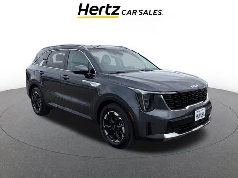 Used 2024 Kia Sorento S FWD image 1