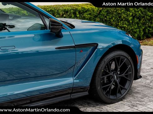 New 2026 Aston Martin DBX S AWD/4WD image 9