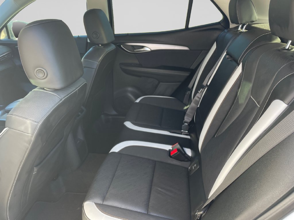 Used 2025 Buick Envision Sport Touring AWD/4WD image 19