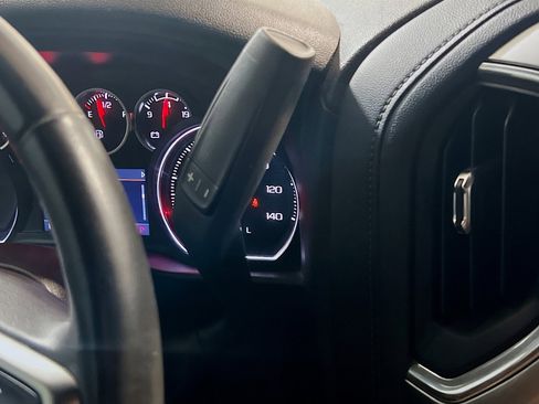 Used 2021 Chevrolet Silverado 1500 RST AWD/4WD image 12