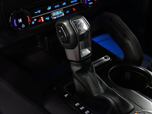 Used 2025 Ford Bronco Badlands image 23