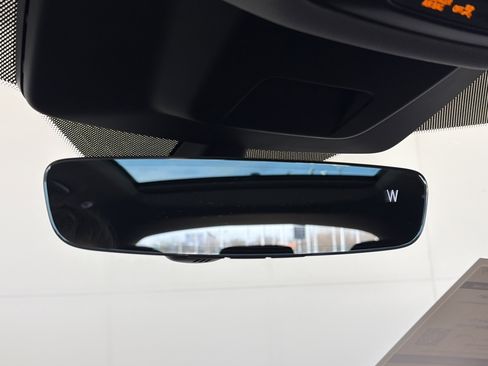 Used 2025 Audi Q5 Premium w/ Convenience Package image 28