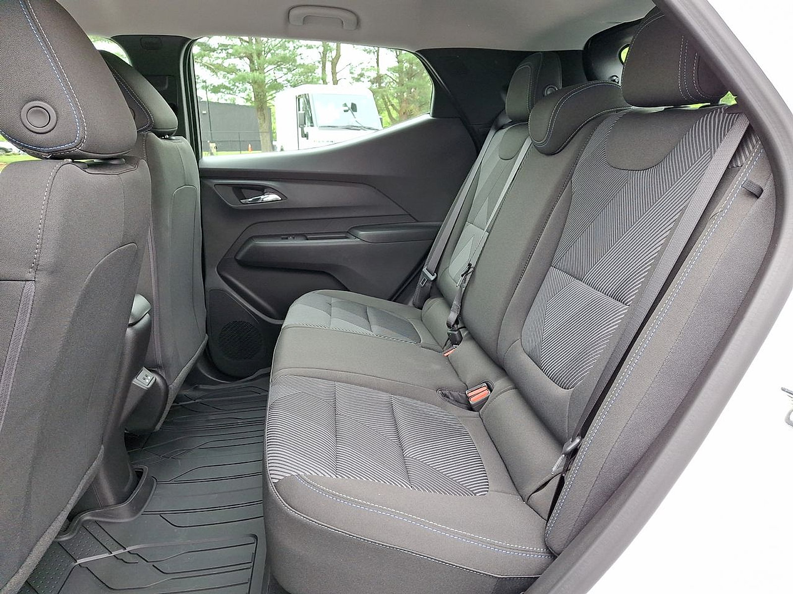 New 2027 Chevrolet Bolt LT w/ Comfort Package FWD image 13