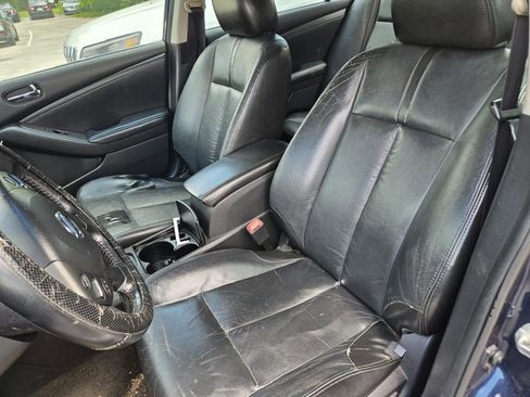 Used 2011 Nissan Altima 2.5 SL w/ 2.5SL Pkg FWD image 5