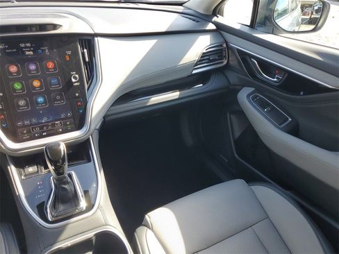 Used 2024 Subaru Outback Limited image 18