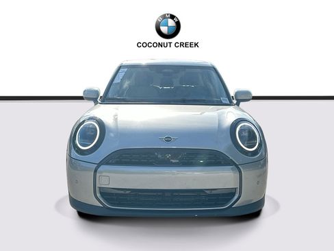 New 2026 MINI Cooper 4-Door Hardtop FWD image 2