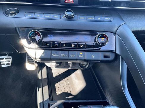 Used 2023 Hyundai Elantra N Line w/ Preferred Accessory Package image 15