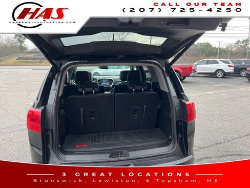 Used 2018 GMC Acadia SLT image 10