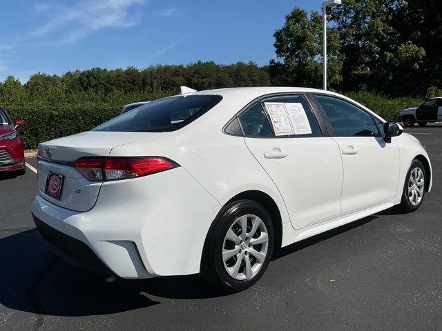 Used 2024 Toyota Corolla LE FWD image 8