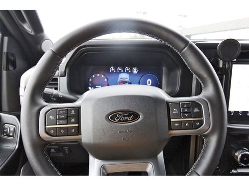 Used 2025 Ford F150 Lariat w/ Equipment Group 502A High image 16