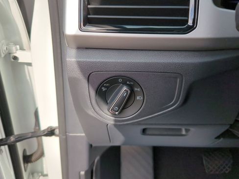 Used 2023 Volkswagen Atlas SE FWD image 14