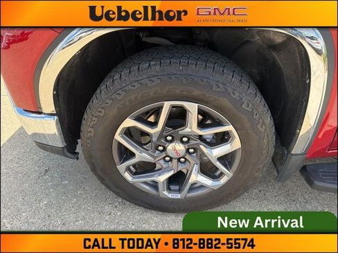 Certified 2024 GMC Sierra 1500 SLT w/ SLT Premium Plus Package AWD/4WD image 10