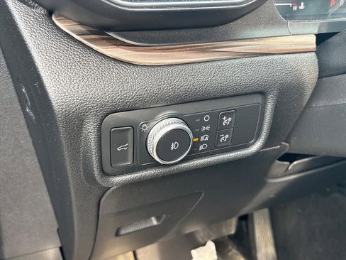 Used 2020 Ford Explorer Limited w/ Class III Trailer Tow Package image 18