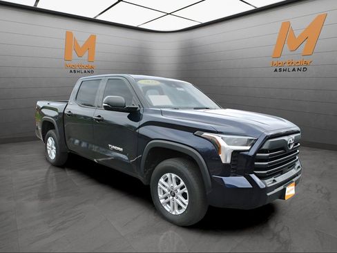 Used 2023 Toyota Tundra SR5 w/ SR5 Convenience Package AWD/4WD image 5