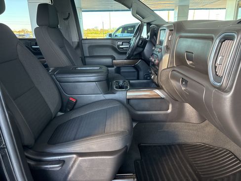 Used 2021 Chevrolet Silverado 1500 RST w/ Convenience Package II image 13
