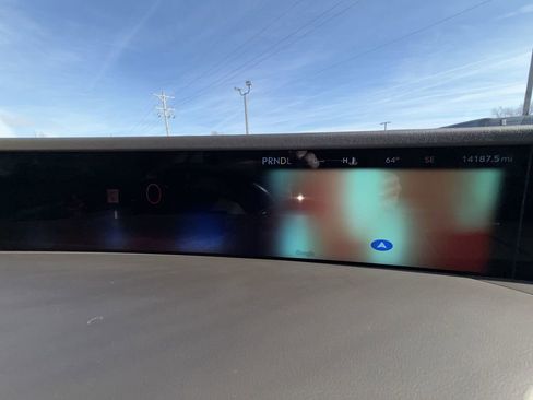 Used 2024 Lincoln Nautilus Black Label image 10