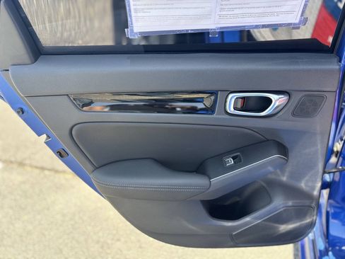 Used 2022 Honda Civic Touring image 20