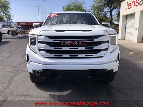 Used 2022 GMC Sierra 1500 SLE AWD/4WD image 7