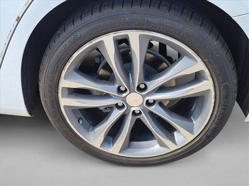 Used 2023 Chevrolet Malibu LT w/ LPO, Floor Liner Package FWD image 9