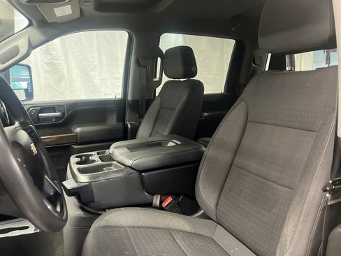 Used 2020 Chevrolet Silverado 2500 LT AWD/4WD image 18