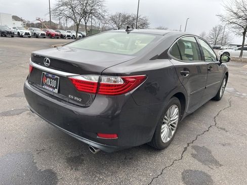 Used 2013 Lexus ES 350 w/ Luxury Pkg image 3
