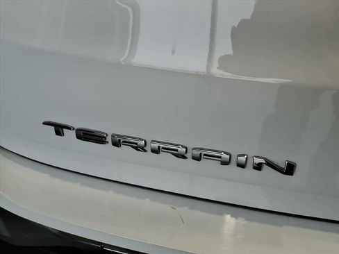 Used 2022 GMC Terrain AT4 w/ Infotainment Package II AWD/4WD image 19
