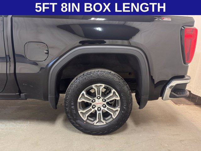 Used 2024 GMC Sierra 1500 SLE w/ X31 Off-Road Package AWD/4WD image 10
