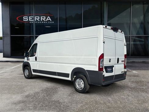 Used 2015 RAM ProMaster 2500 w/ Cargo Convenience Group image 3